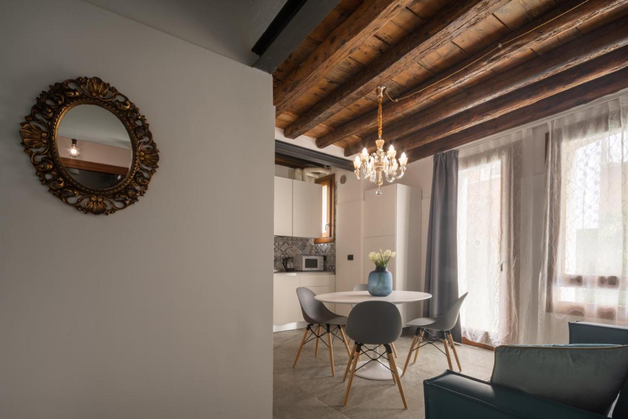 Castello Apartment With Garden R&R Velence Kültér fotó
